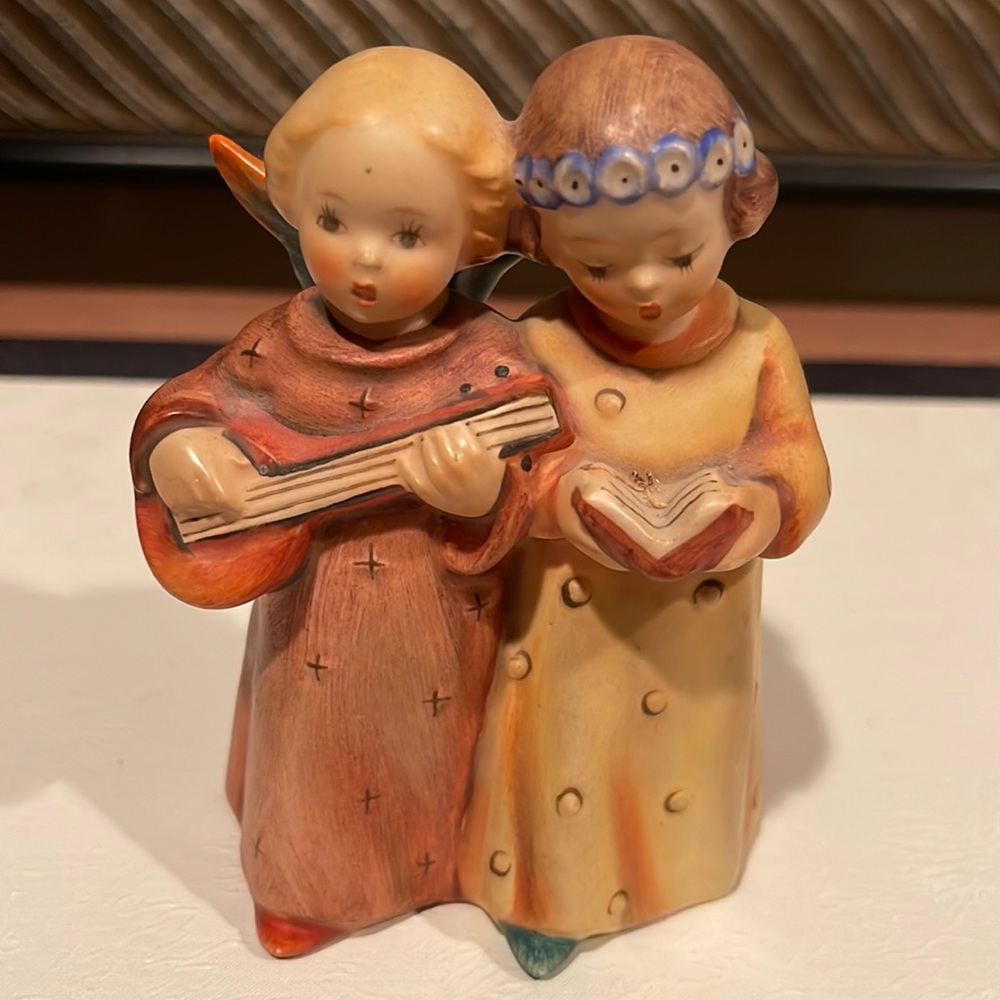 Vintage Hummel Religious Figurine # 144, “Angelic Song”